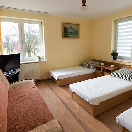 Goscinne Anna 3* ウェバ